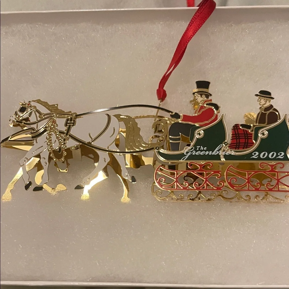 The Greenbriar 2002 Gold and Green Holiday Ornament